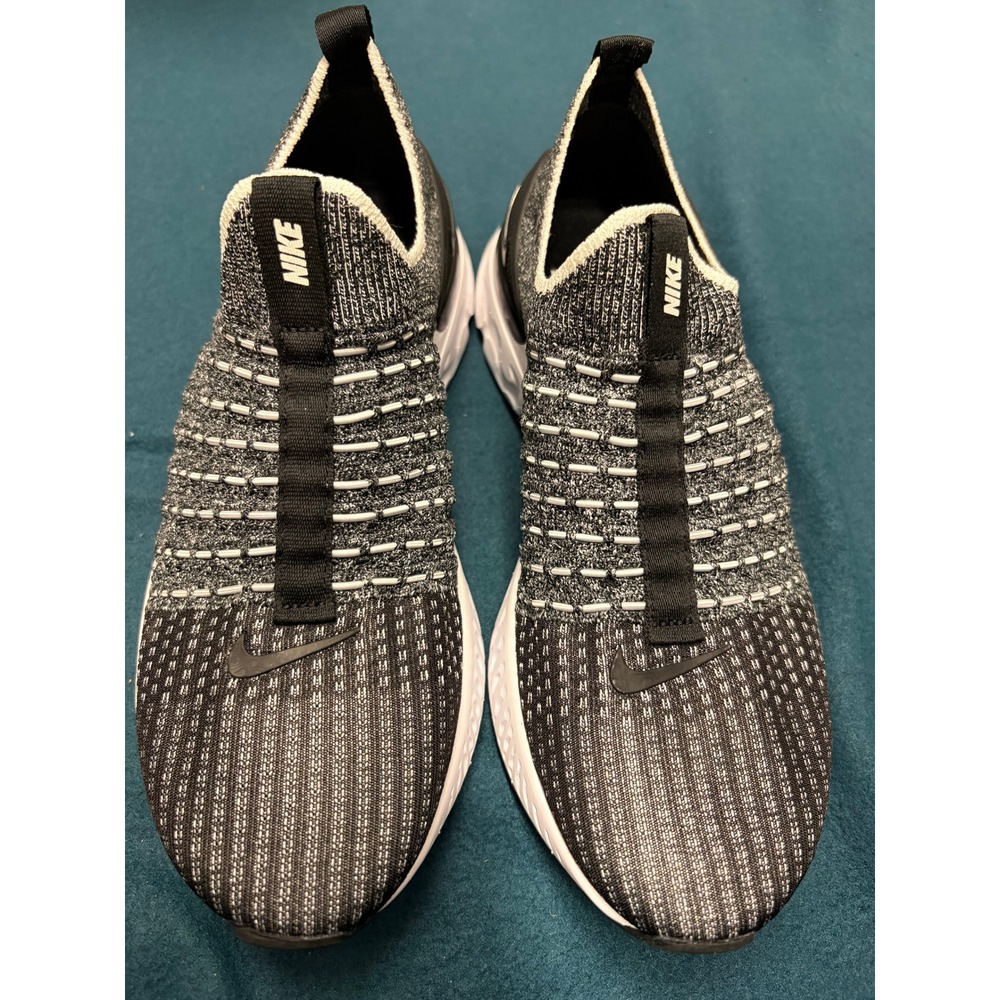 Nike React Phantom Run Flyknit 2 Black White Grey CJ0280-002 Mens 7.5 Womens 9